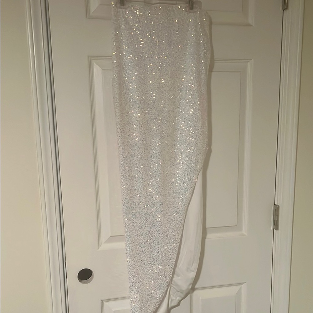 12th tribe Sparkling White Sequin Skirt